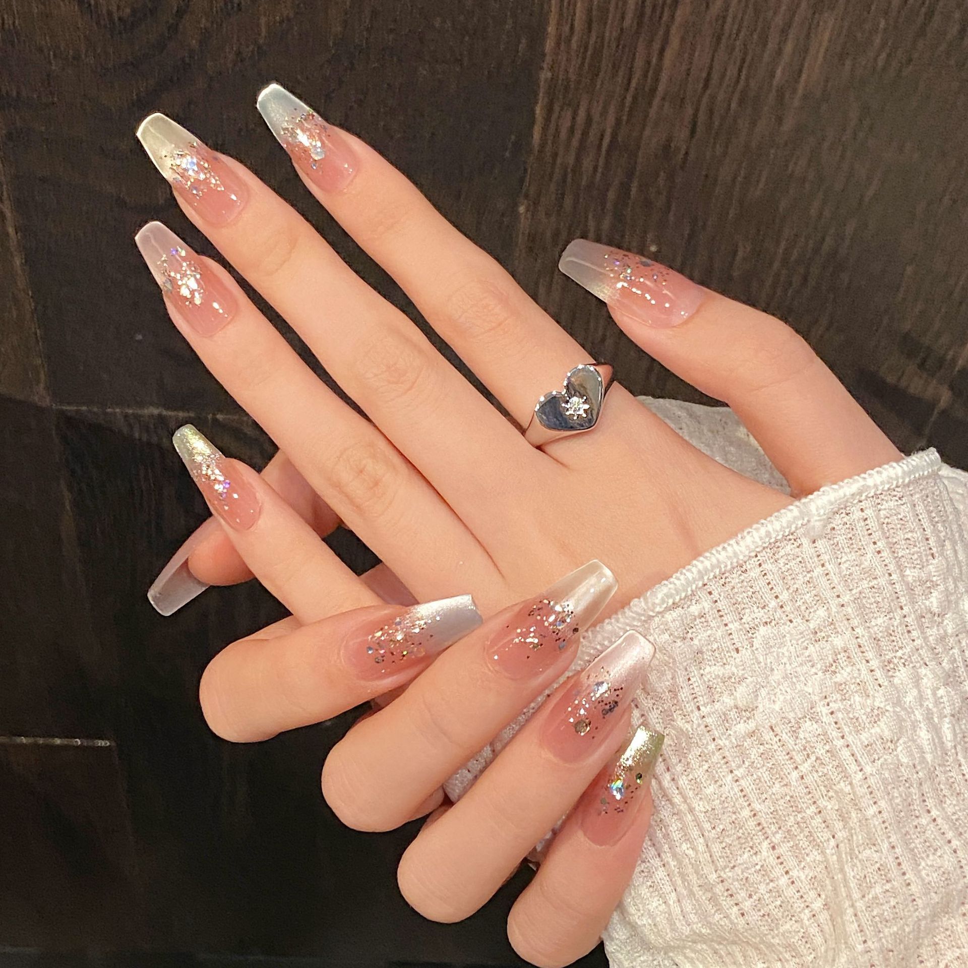 Ręcznie robione prasy na pazno – Nail Art Full Cat Eye recenzja i cena