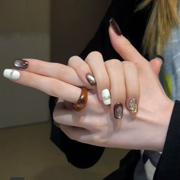 10 szt. Ręcznie robione tipsy  – Nail Art Full Cat Eye recenzja i cena
